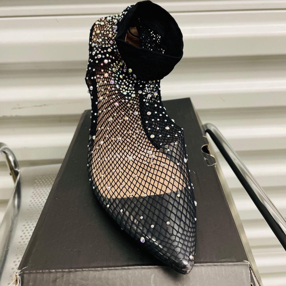 SHOES, that make you look and feel like a brand new woman!!!